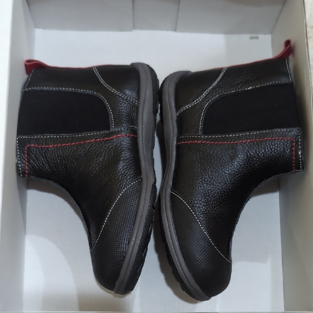 See Kai Run Black Kids Leather Lining Boots Sz 12 US EU 30